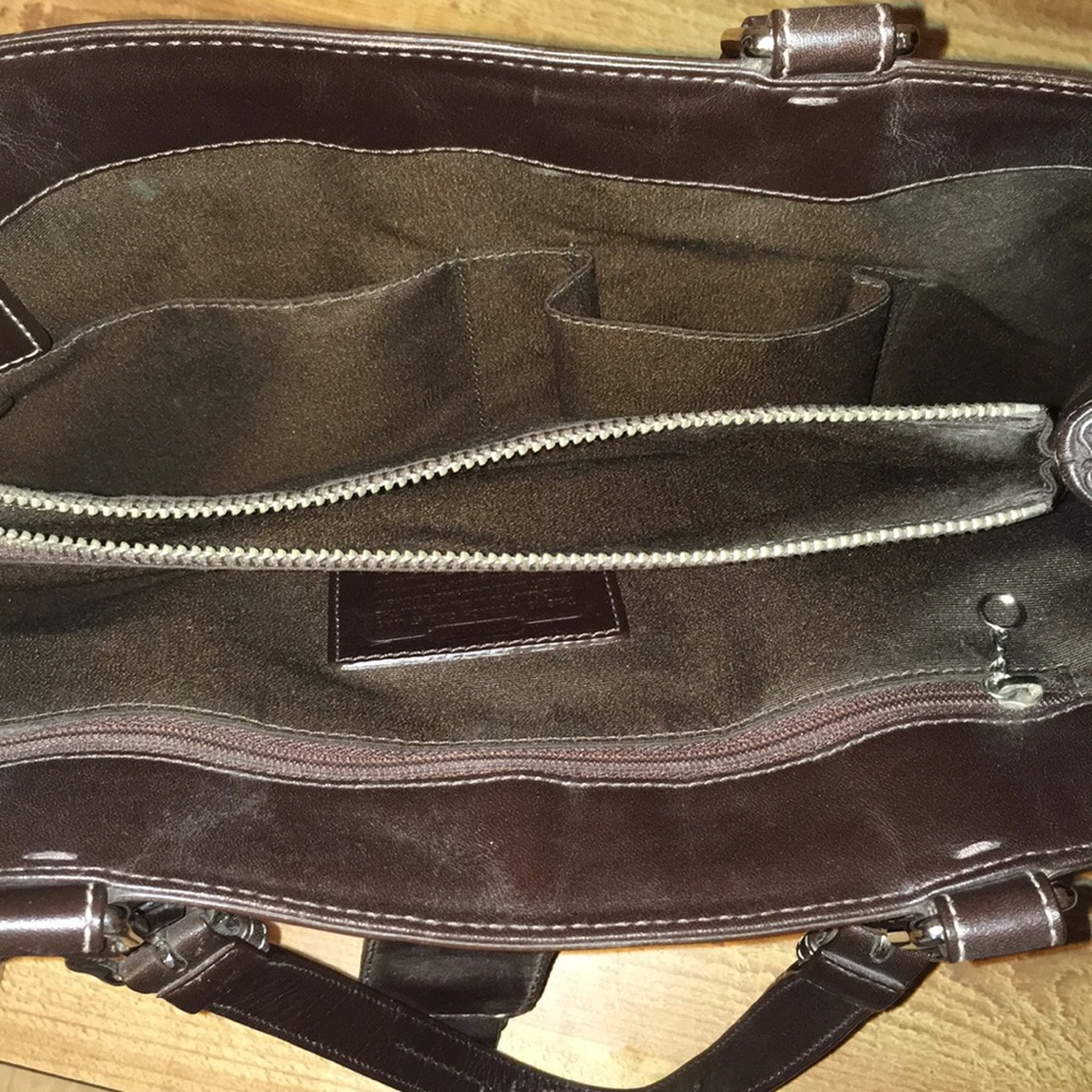 Coach purse - Picture 7 of 8
